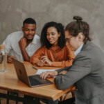 Логотип группы Management Secrets